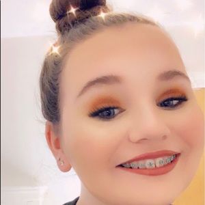 Meet your Posher, Jenna